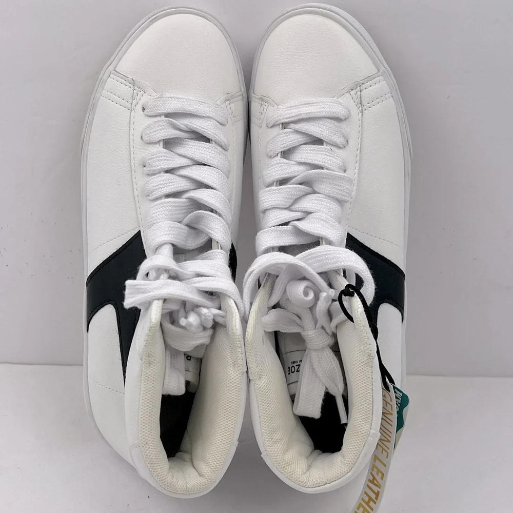 RACHEL ZOE, LEATHER HIGH TOP TENNIS/ WALKING SHOES, LEATHER, MEMORY FOAM SIZE 9